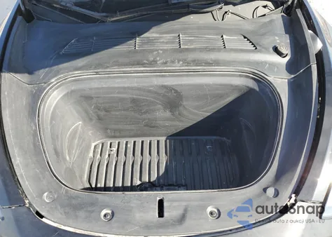 2022 Tesla Model Y from USA, damaged, VIN 7SAYGDEE8NF387208